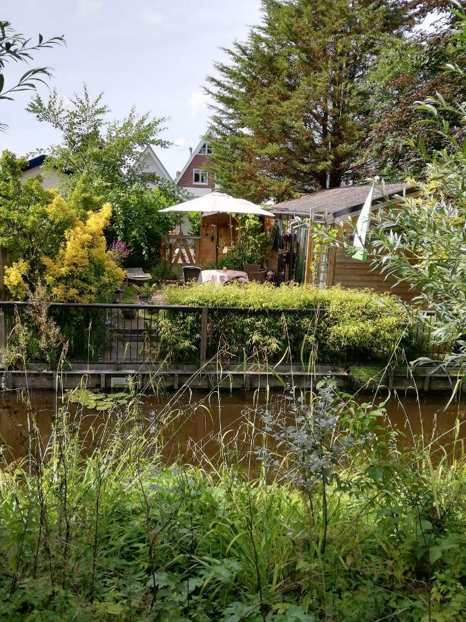Bed & Breakfast De Zes Wielen